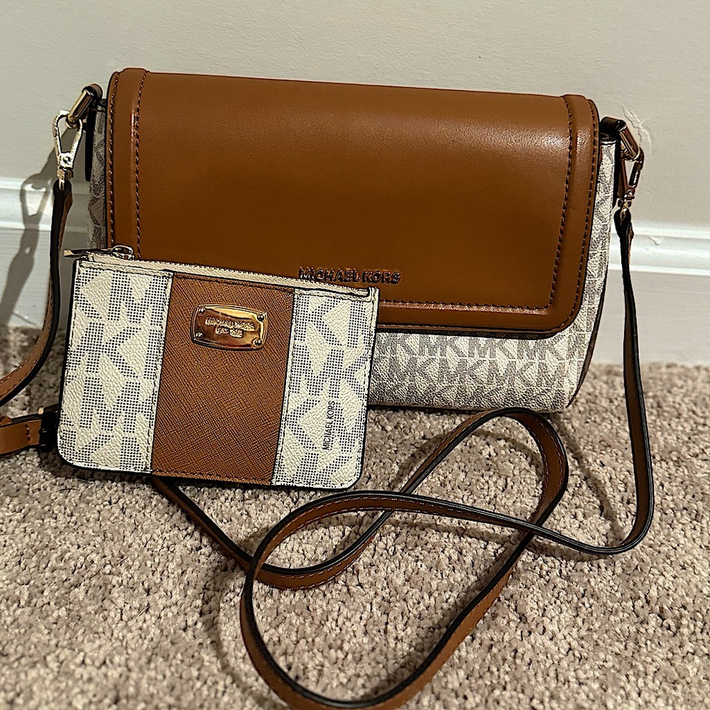 Michael Kors Jet Set Pouchette Crossbody & Coin Purse